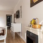 Casa Rosas *