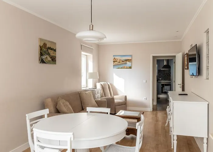 Casa Rosas By Mp アパート ヴィラ・ノヴァ・デ・ガイア